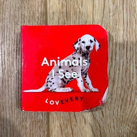 LOVEVERY Animals I See Mini Book - Picture 1 of 3